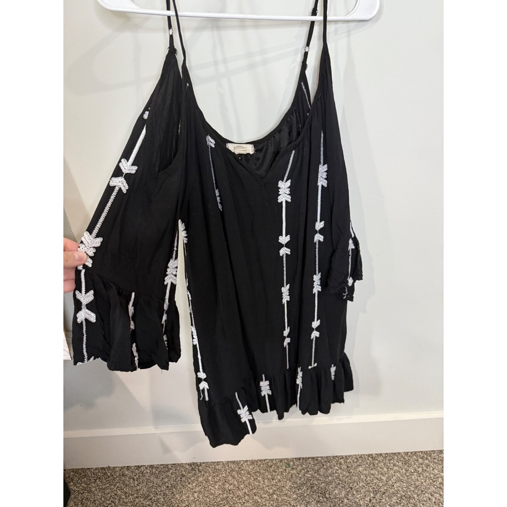 Exist Black Embroidered Cold Shoulder Bell Sleeve Top - Size L
